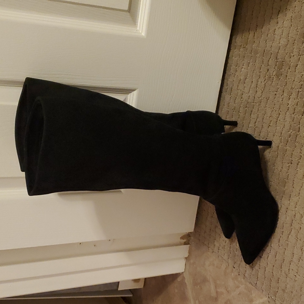 Black suede boots